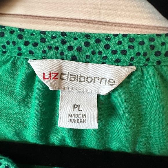 Liz Claiborne Green Flutter Sleeve Top Relaxed Fit Summer Office Church School - Picture 6 of 7